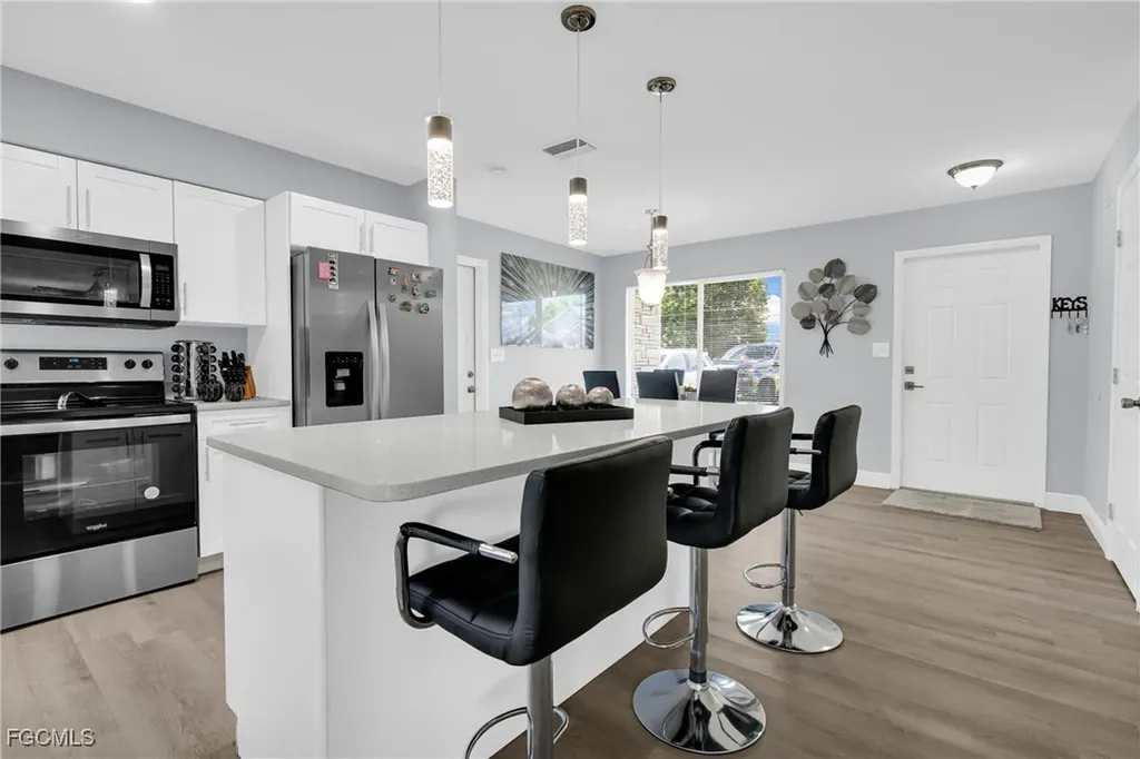 314 SE 47th Terrace Cape Coral FL 33904