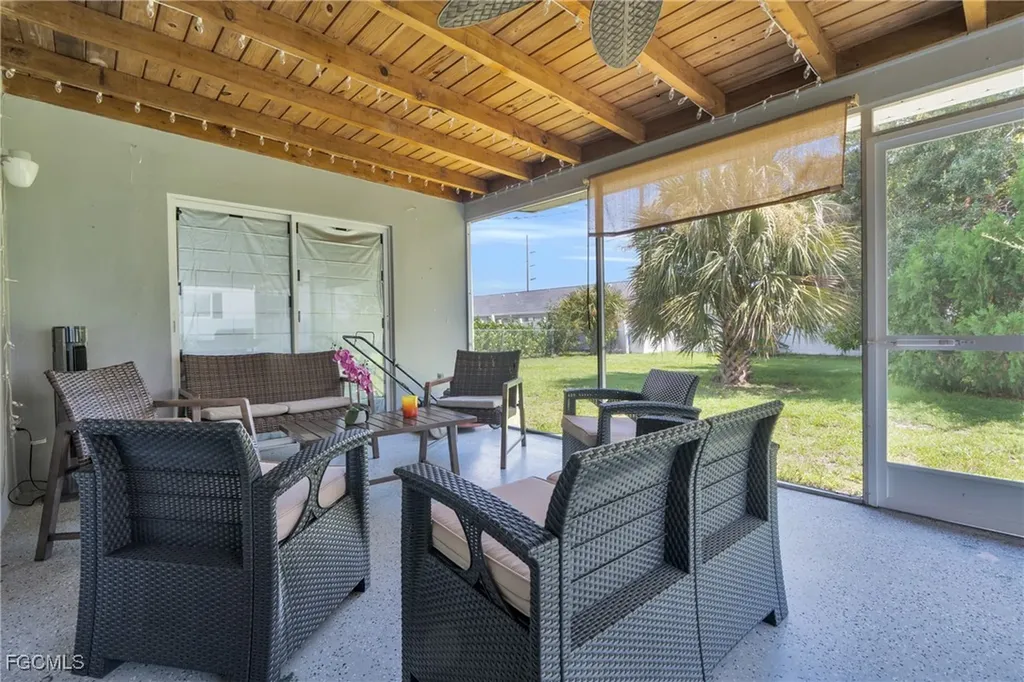 314 SE 47th Terrace Cape Coral FL 33904