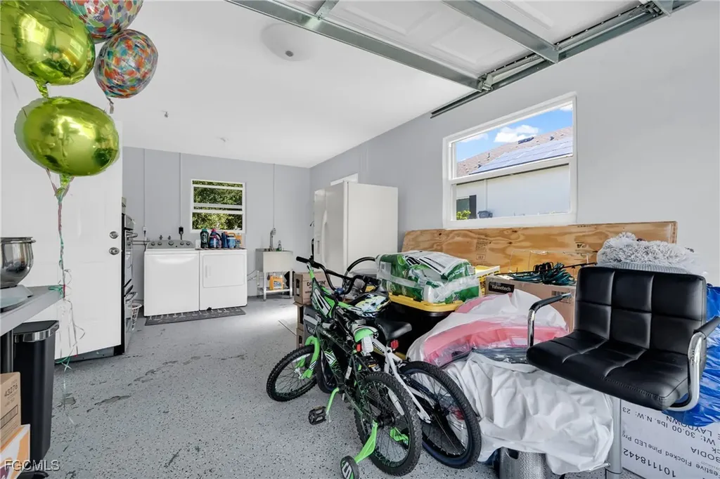 314 SE 47th Terrace Cape Coral FL 33904