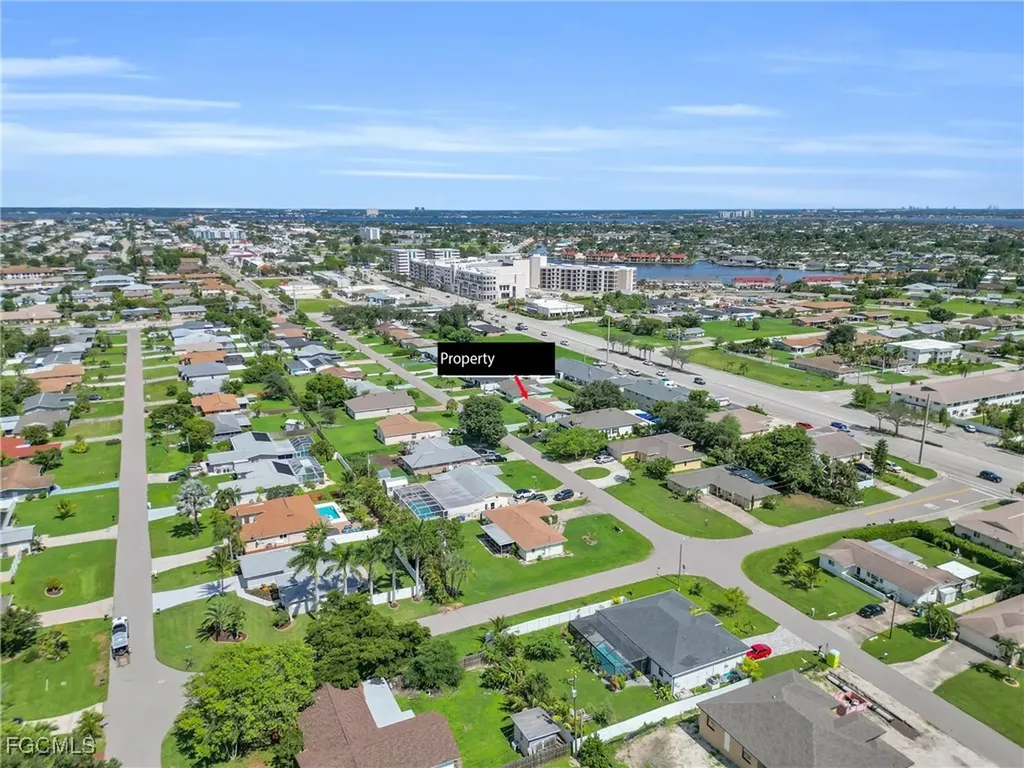 314 SE 47th Terrace Cape Coral FL 33904