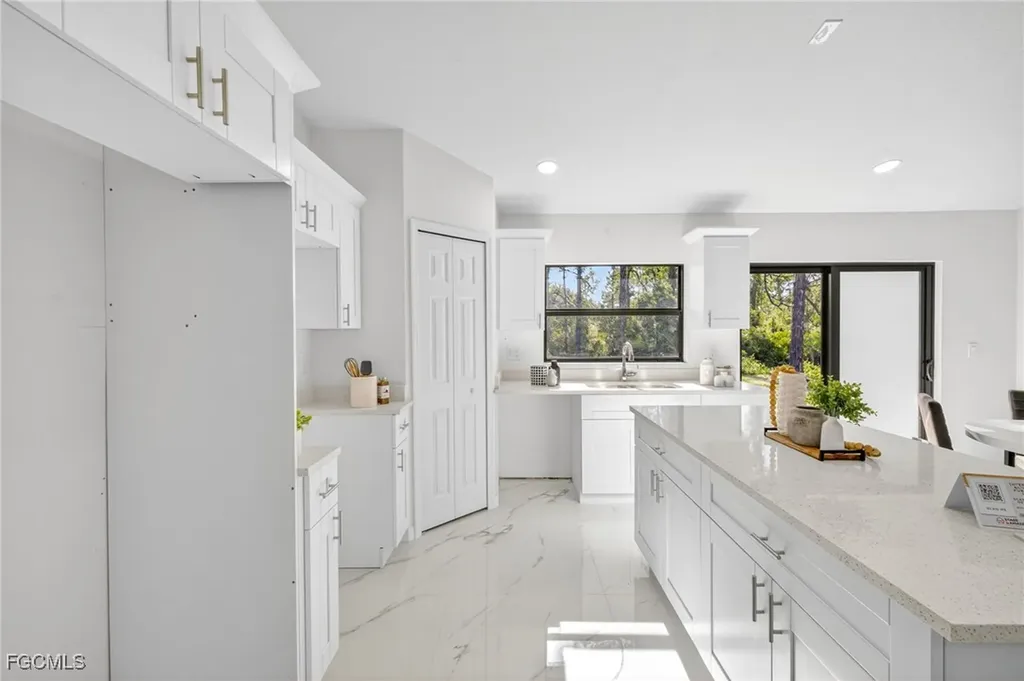 2006 Mcarthur Avenue Alva FL 33920