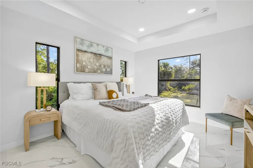 2006 Mcarthur Avenue Alva FL 33920