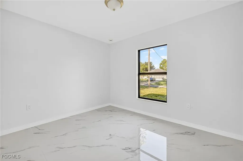 2006 Mcarthur Avenue Alva FL 33920