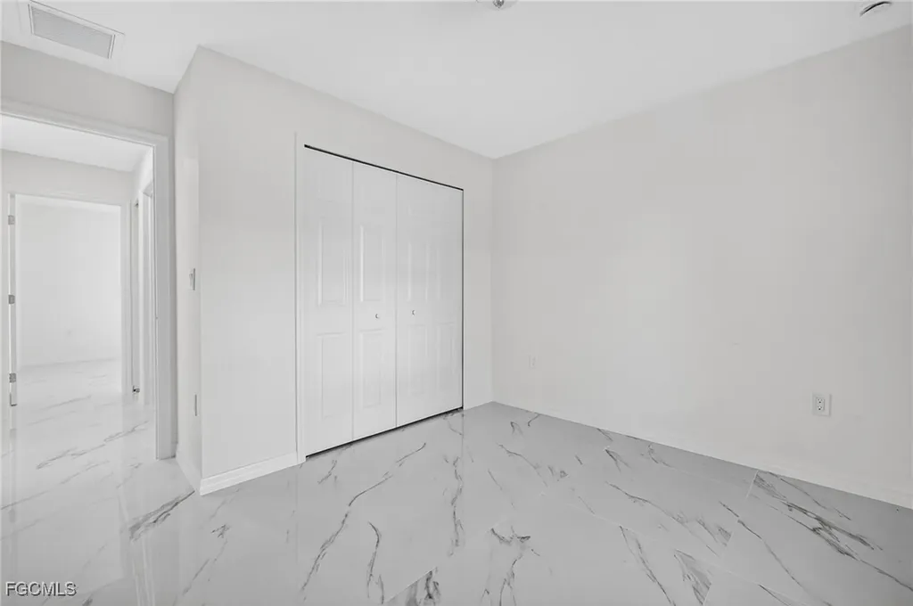 2006 Mcarthur Avenue Alva FL 33920