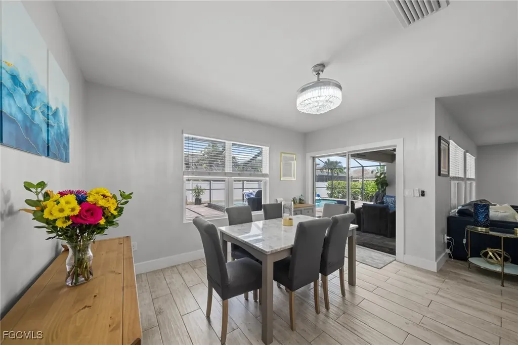 2805 SW 35th Street Cape Coral FL 33914