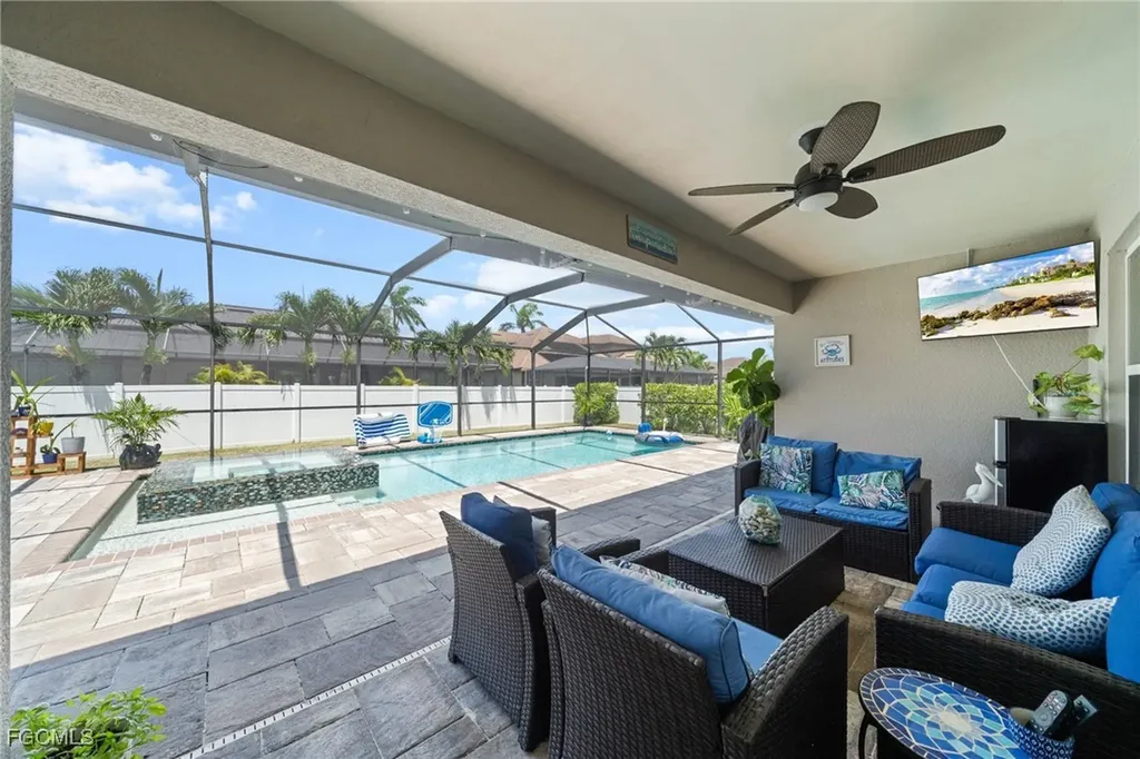 2805 SW 35th Street Cape Coral FL 33914