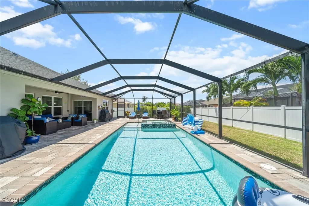 2805 SW 35th Street Cape Coral FL 33914