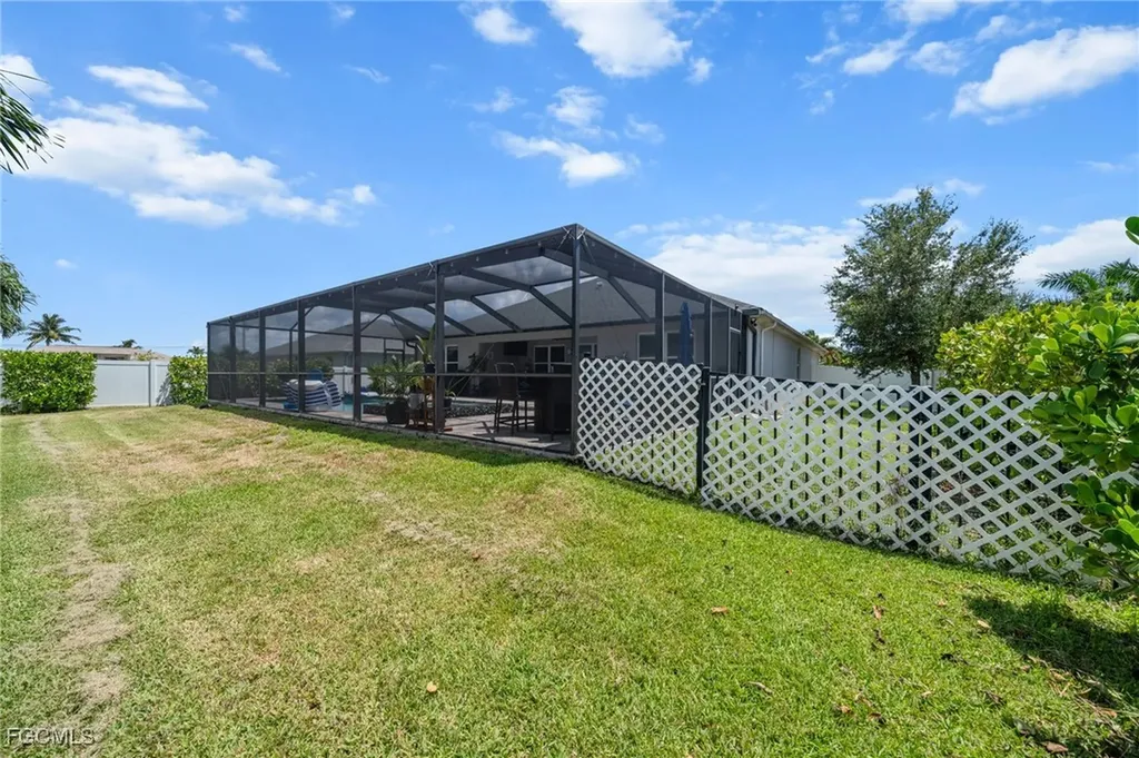 2805 SW 35th Street Cape Coral FL 33914