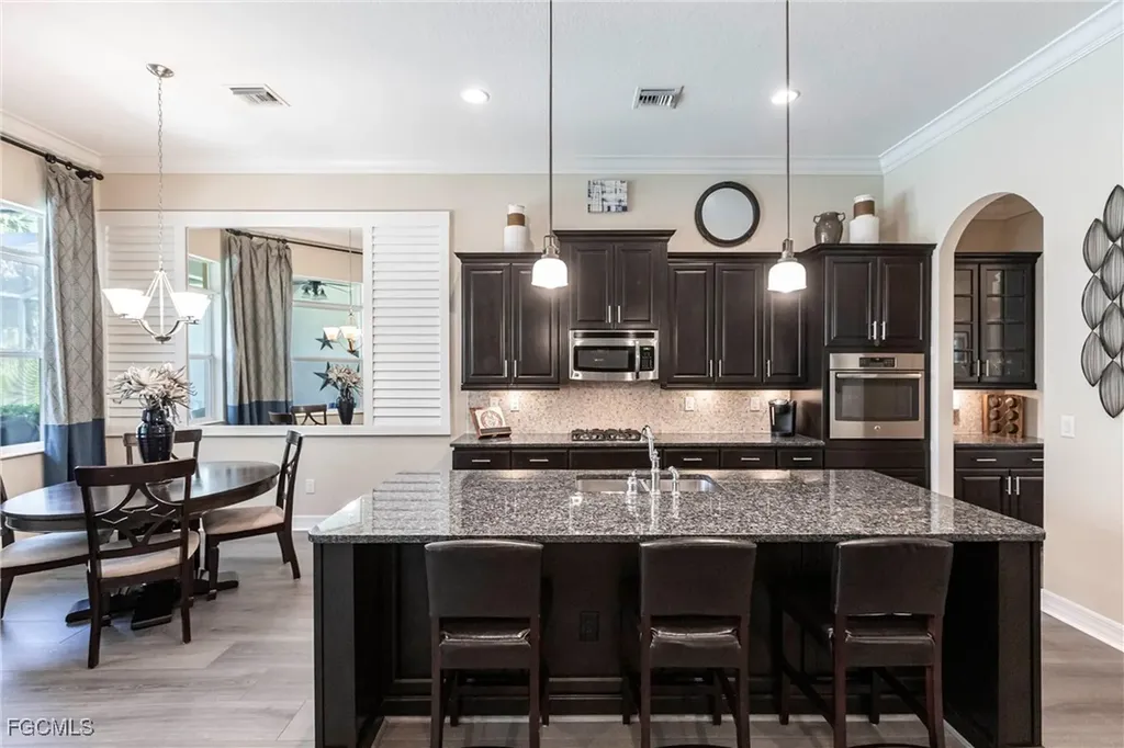 11524 Verandah Palm Court Fort Myers FL 33905