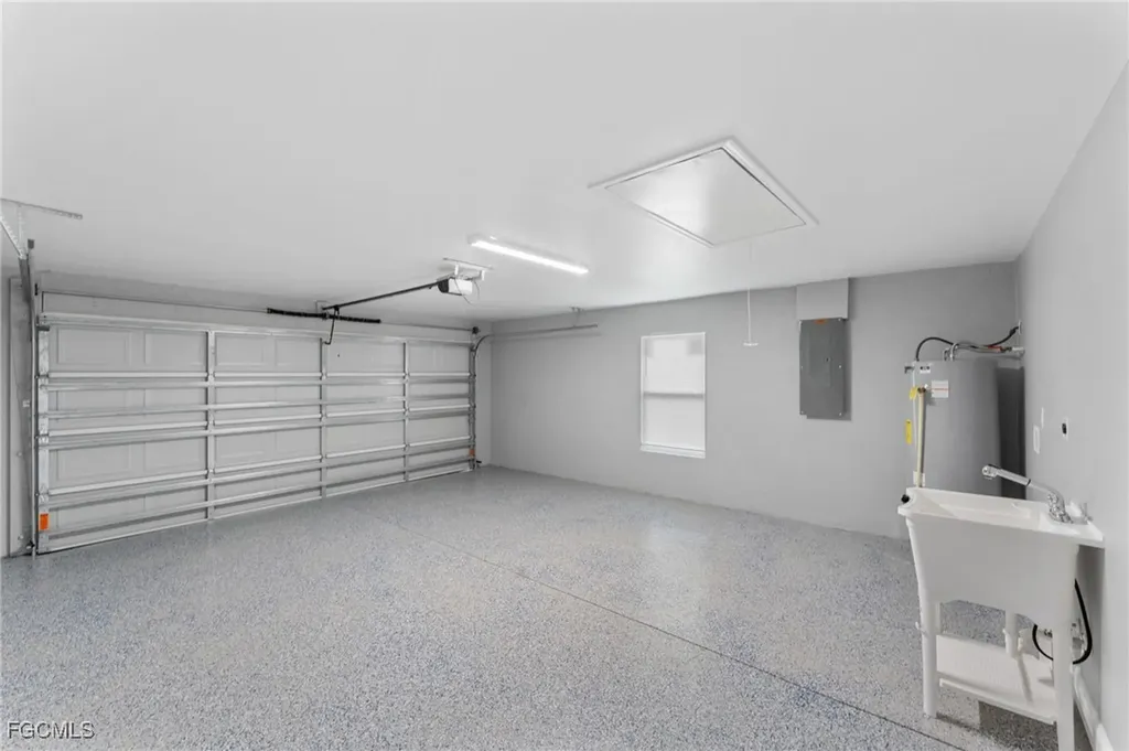 3437 Dora Street Fort Myers FL 33916