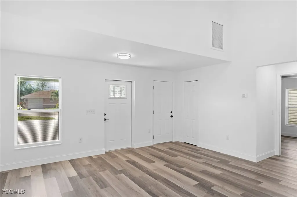 3437 Dora Street Fort Myers FL 33916