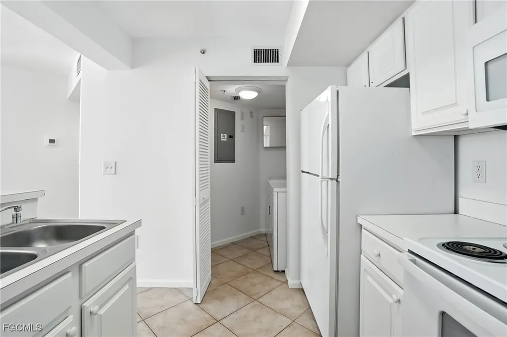 4127 Residence Drive Fort Myers FL 33901