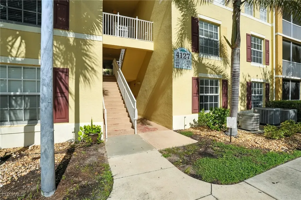 4127 Residence Drive Fort Myers FL 33901