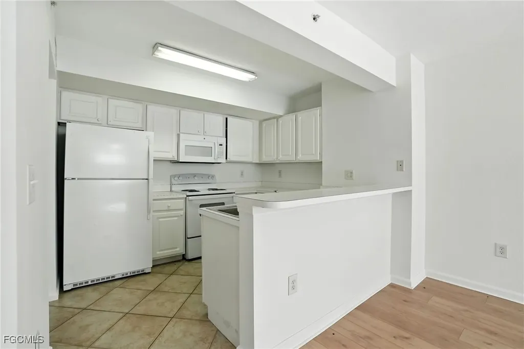 4127 Residence Drive Fort Myers FL 33901
