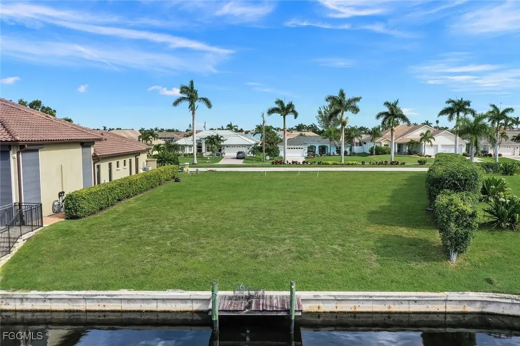 2216 El Dorado Parkway W Cape Coral FL 33914