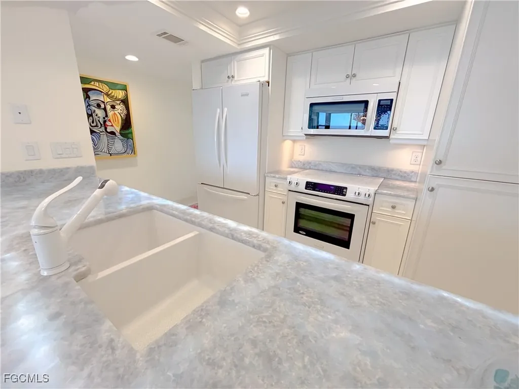17080 Harbour Point Drive Fort Myers FL 33908