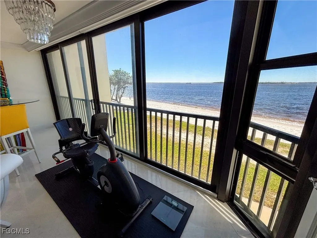 17080 Harbour Point Drive Fort Myers FL 33908