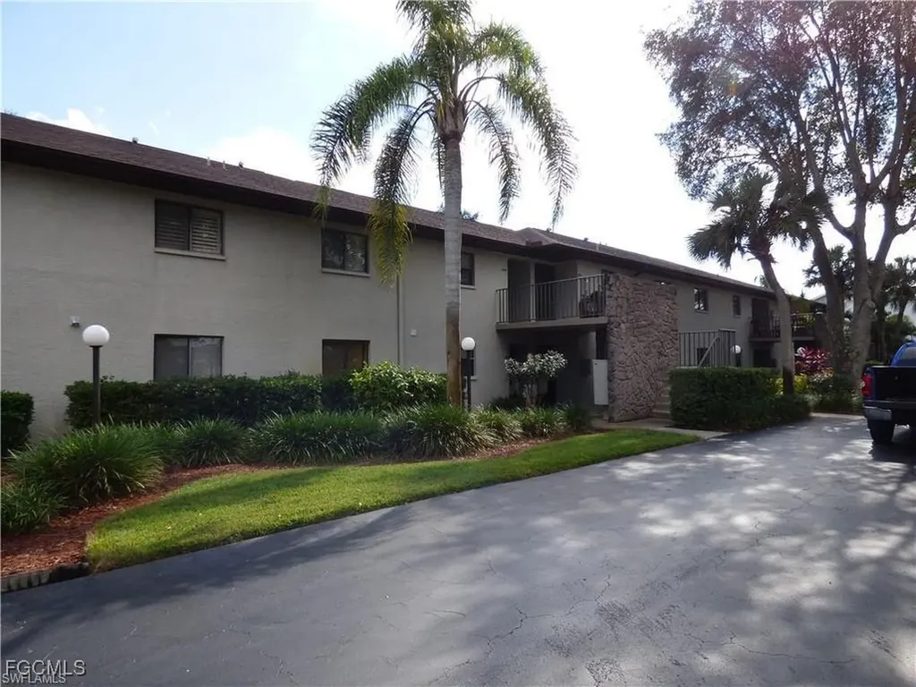 10 Beth Stacey Boulevard Lehigh Acres FL 33936