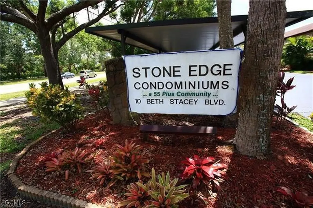 10 Beth Stacey Boulevard Lehigh Acres FL 33936