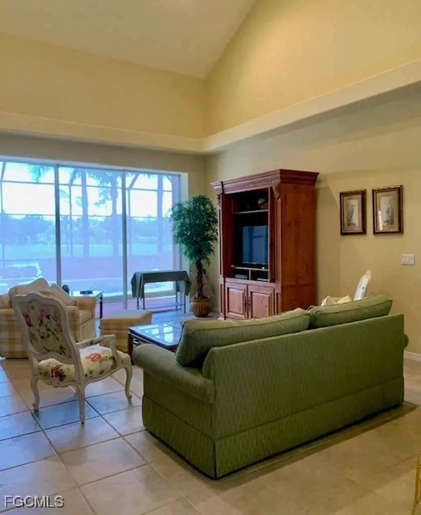 9053 Prosperity Way Fort Myers FL 33913