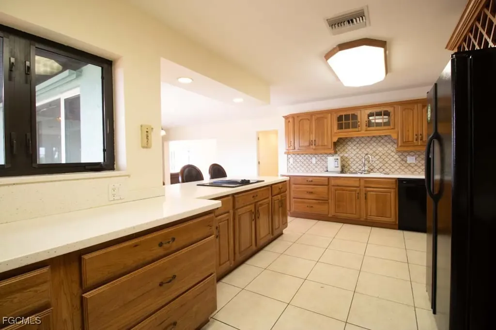 5043 Genesee Parkway Bokeelia FL 33922