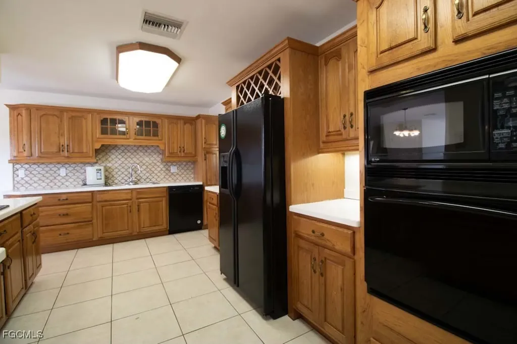 5043 Genesee Parkway Bokeelia FL 33922