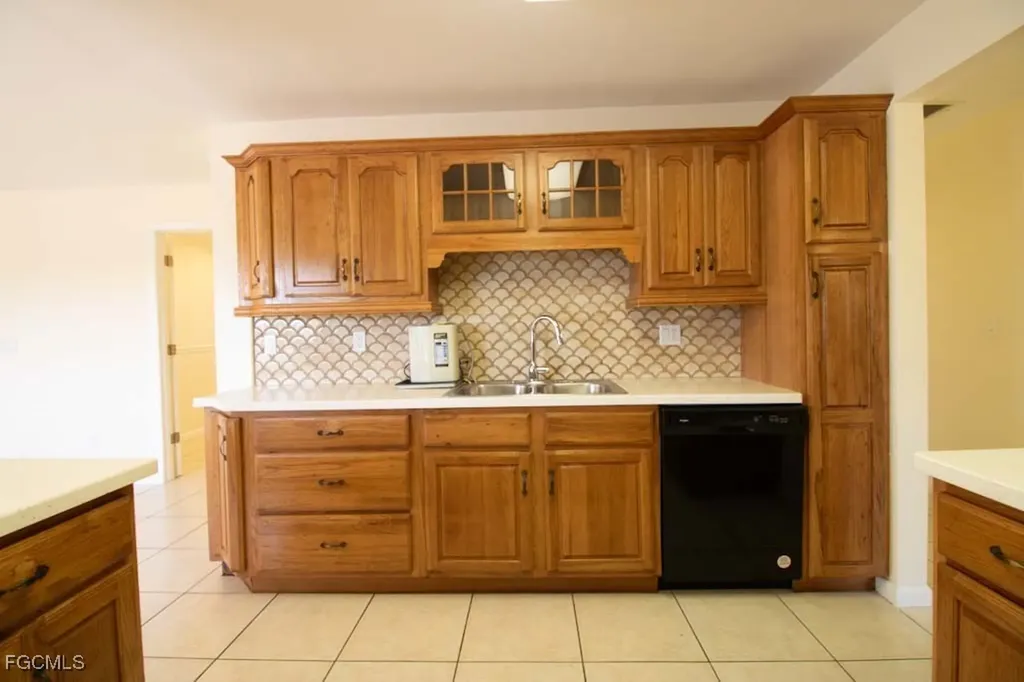 5043 Genesee Parkway Bokeelia FL 33922