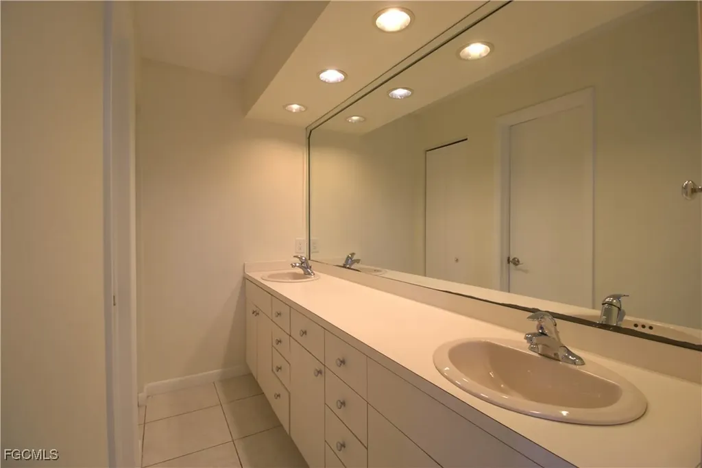 5043 Genesee Parkway Bokeelia FL 33922