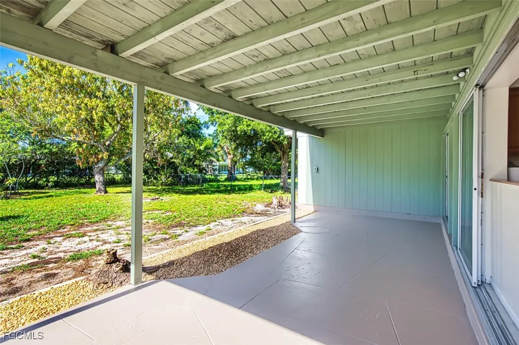 1830 Grace Avenue Fort Myers FL 33901