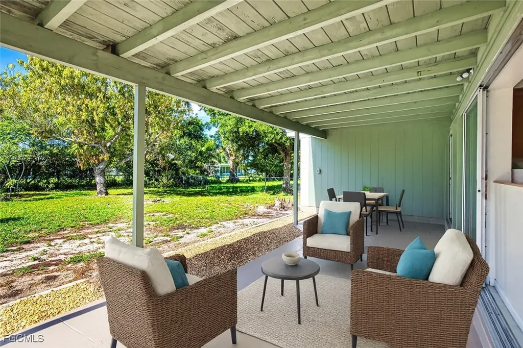 1830 Grace Avenue Fort Myers FL 33901