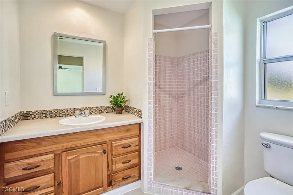 1830 Grace Avenue Fort Myers FL 33901