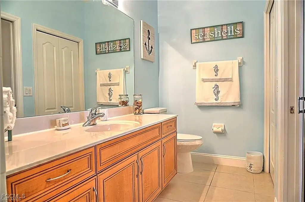 8270 Pathfinder Loop Fort Myers FL 33919