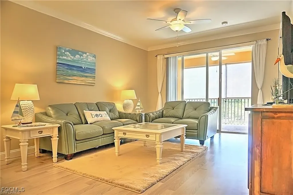 8270 Pathfinder Loop Fort Myers FL 33919