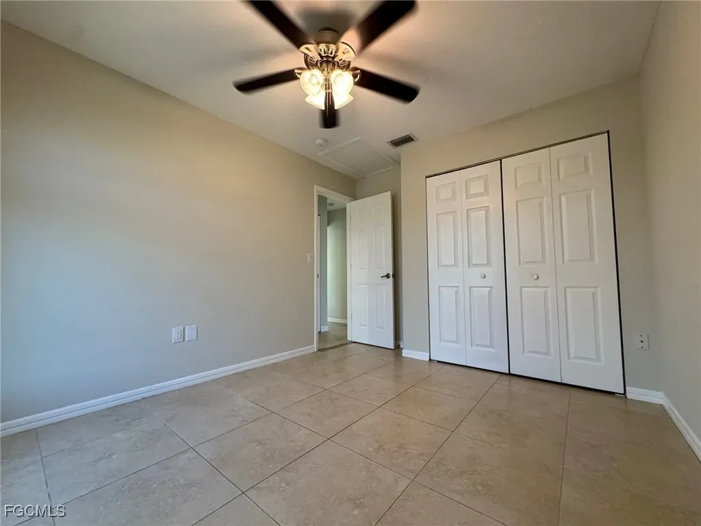 2910 Surfside Boulevard Cape Coral FL 33914