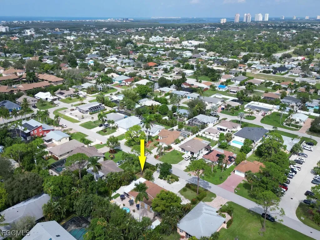 24 5th Street Bonita Springs FL 34134