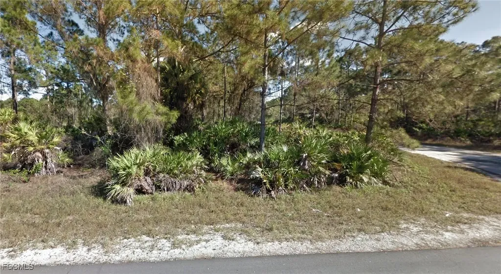 1147 Crocus Street Lehigh Acres FL 33974