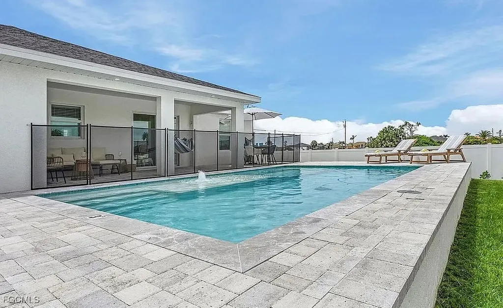 3015 NW 42nd Avenue Cape Coral FL 33993