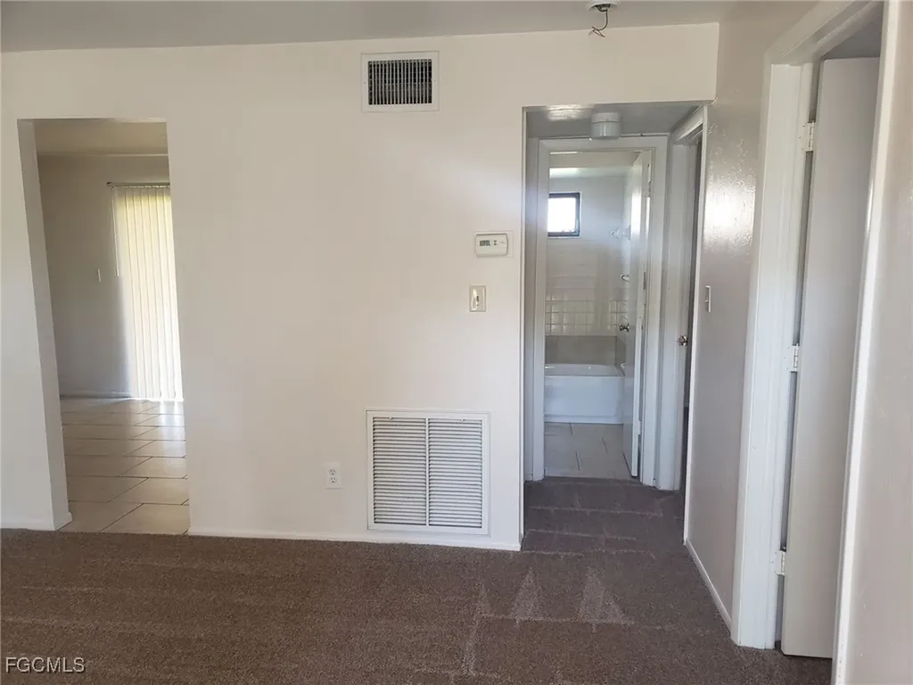 622 SE 13th Court Cape Coral FL 33990