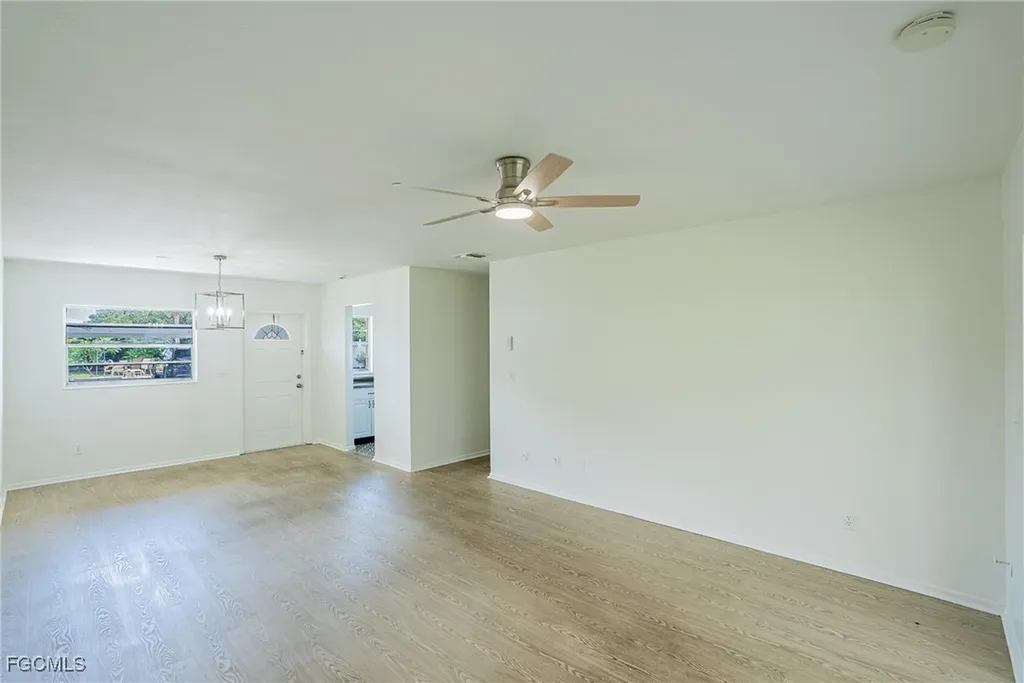 1503 Tropic Terrace North Fort Myers FL 33903