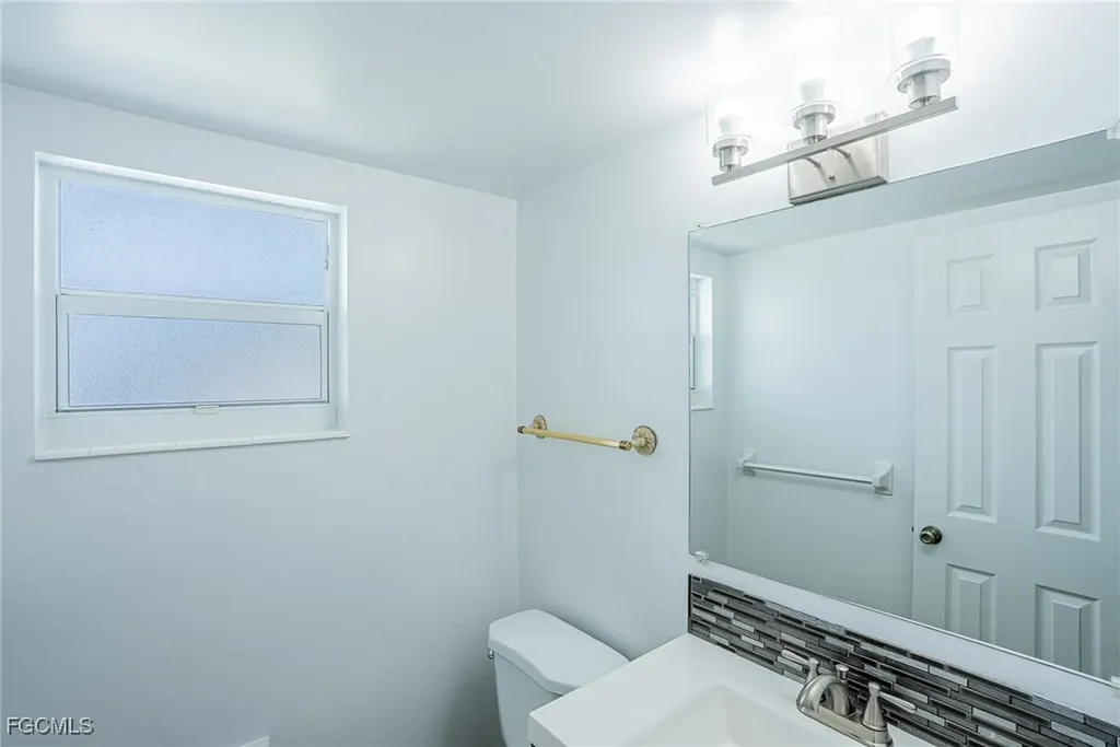 1503 Tropic Terrace North Fort Myers FL 33903