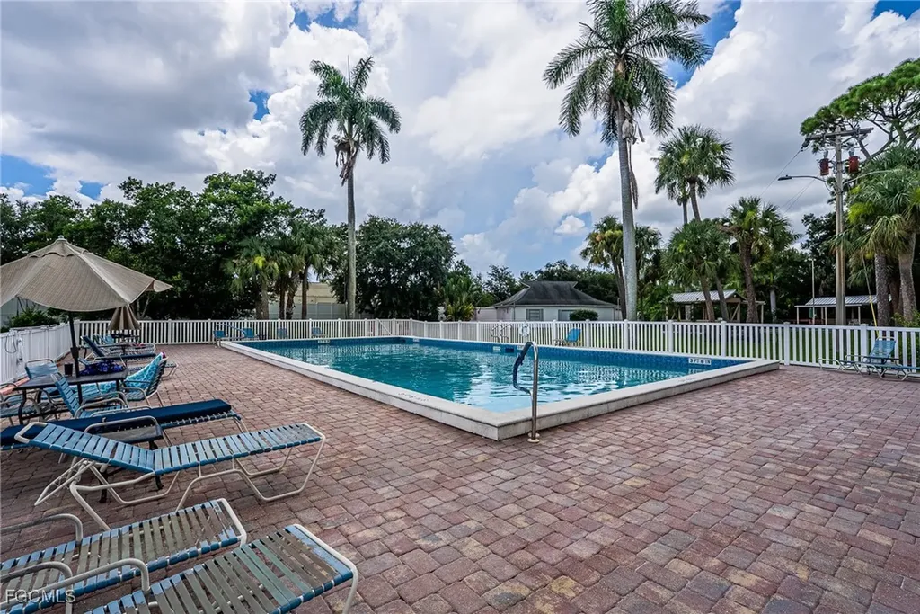 1503 Tropic Terrace North Fort Myers FL 33903