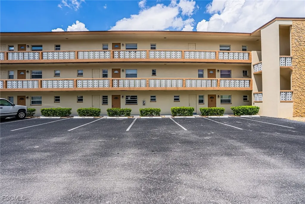 1503 Tropic Terrace North Fort Myers FL 33903