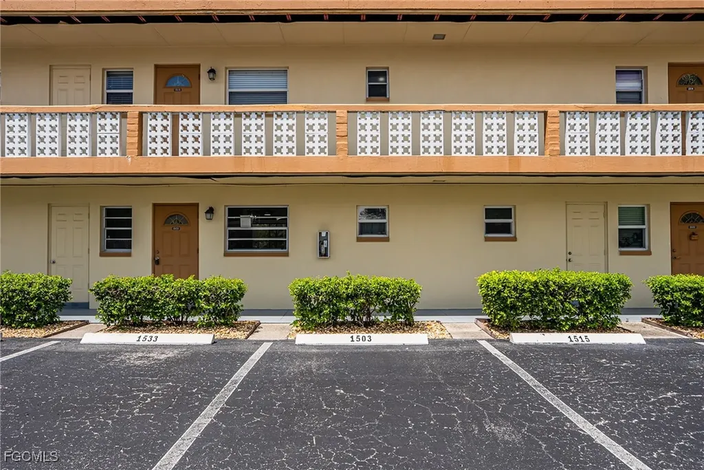 1503 Tropic Terrace North Fort Myers FL 33903