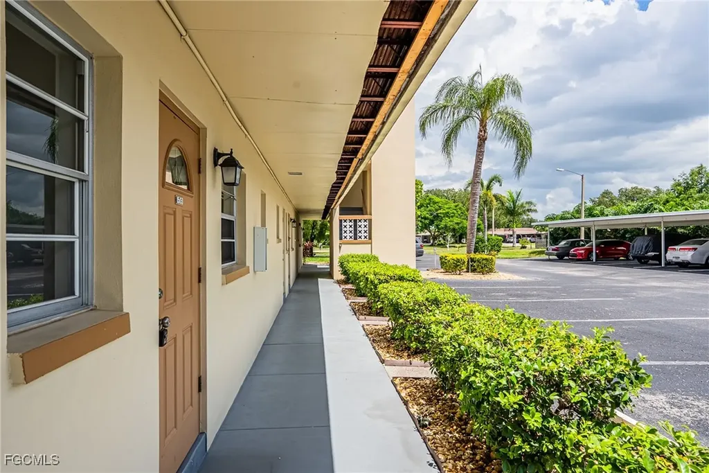 1503 Tropic Terrace North Fort Myers FL 33903