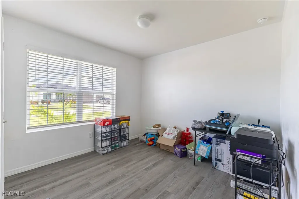 303 NE 6th Street Cape Coral FL 33909