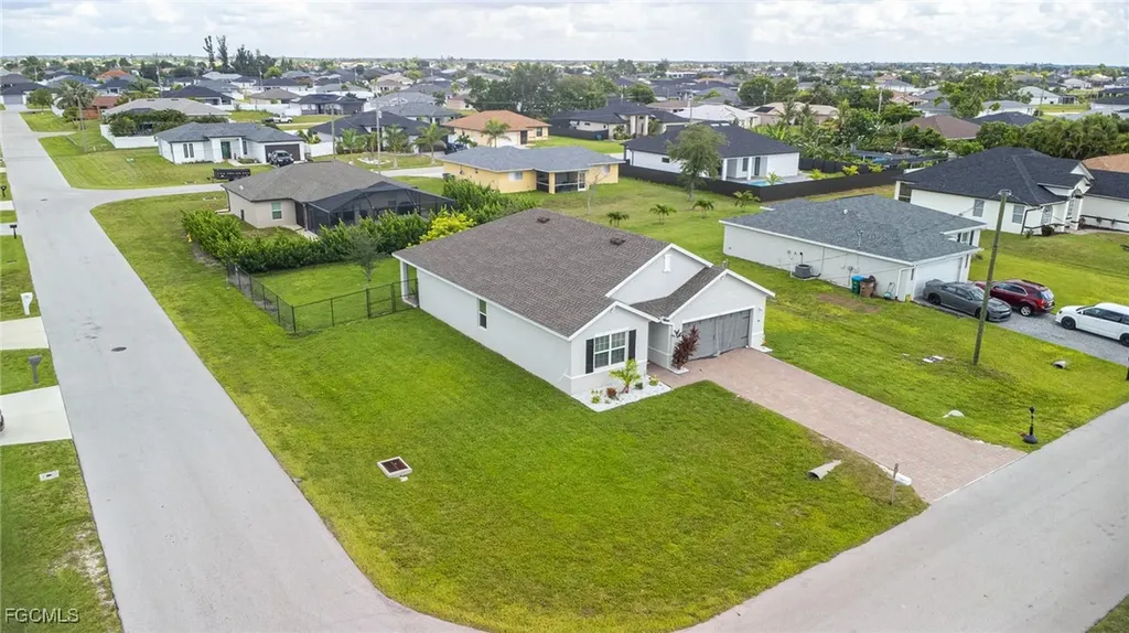 303 NE 6th Street Cape Coral FL 33909