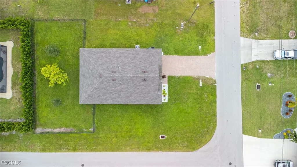 303 NE 6th Street Cape Coral FL 33909