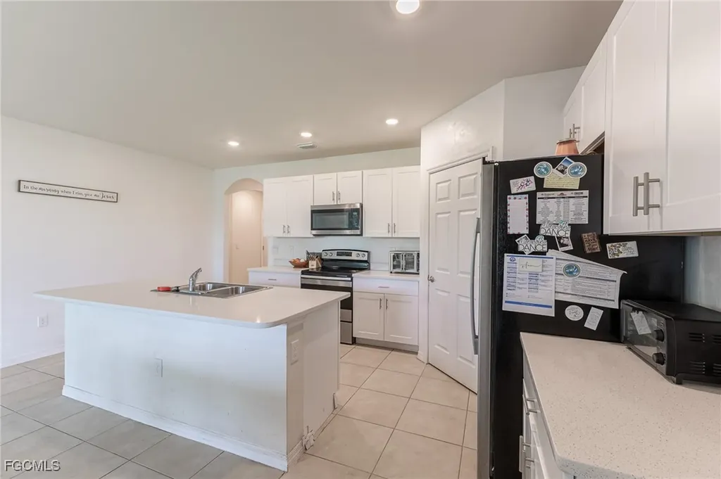 303 NE 6th Street Cape Coral FL 33909