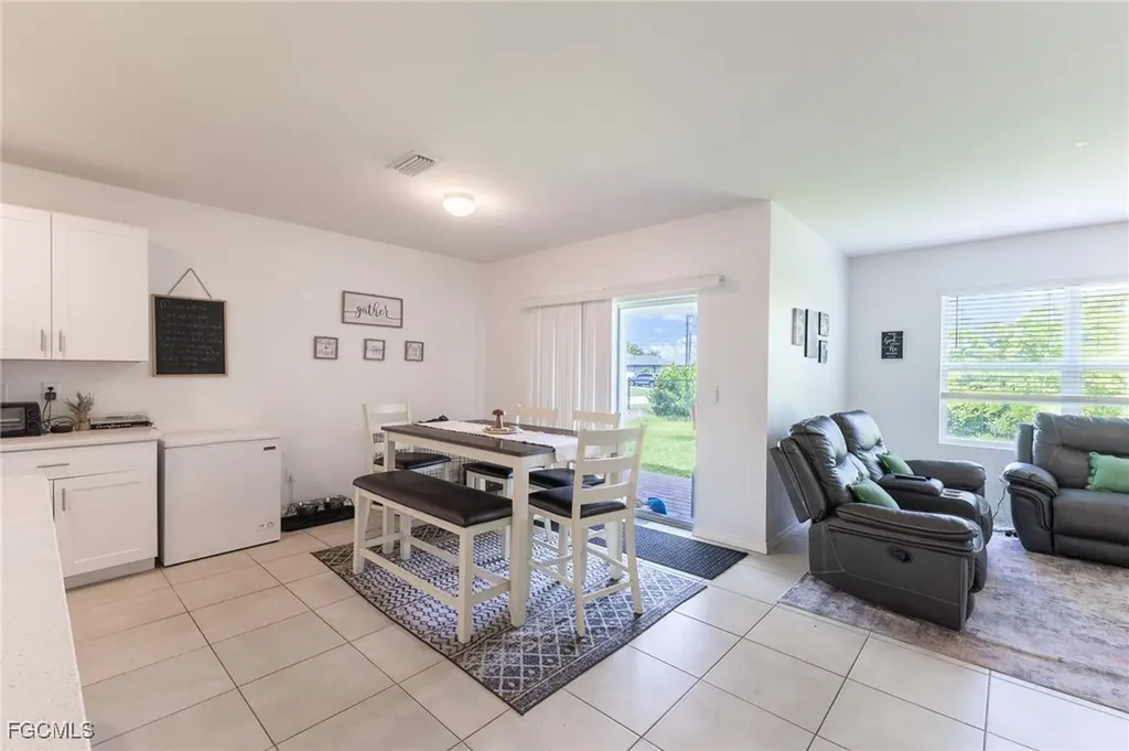 303 NE 6th Street Cape Coral FL 33909