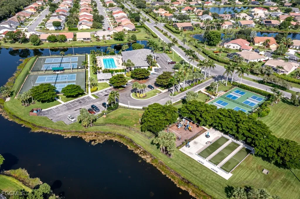 8231 Arborfield Court Fort Myers FL 33912